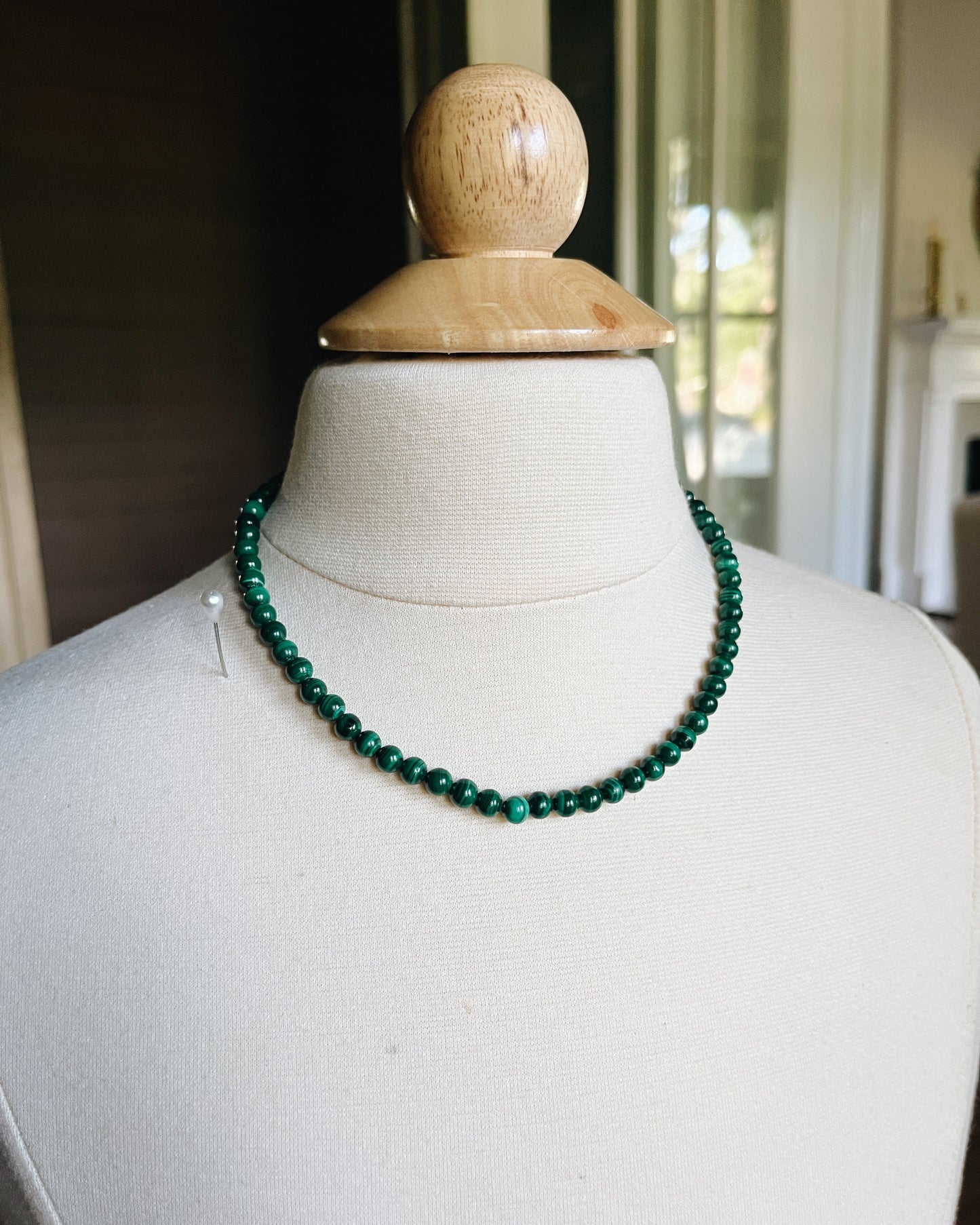 Jade Chocker