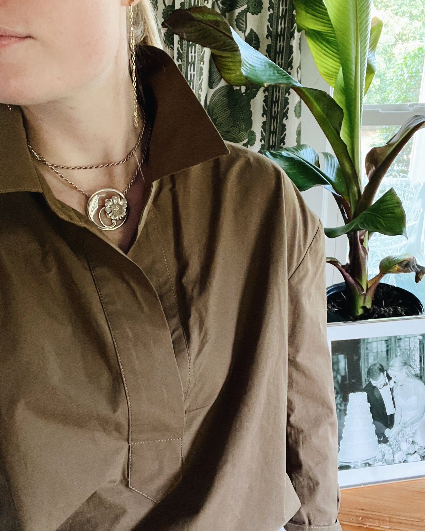 Lily Necklace
