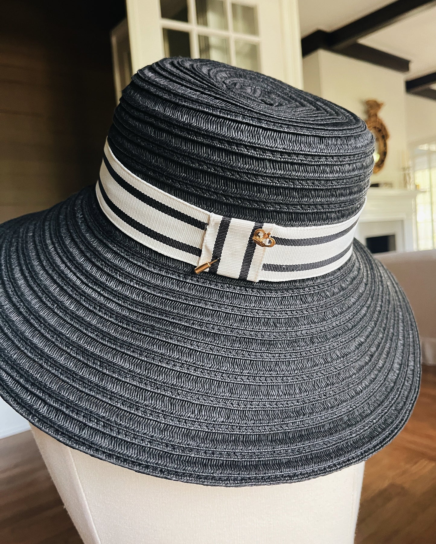 Wisteria Hat: PICK UP ONLY