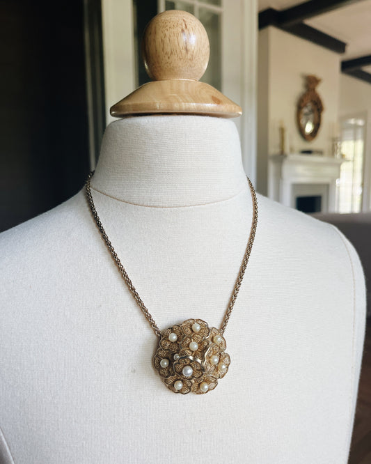 Poppy Necklace