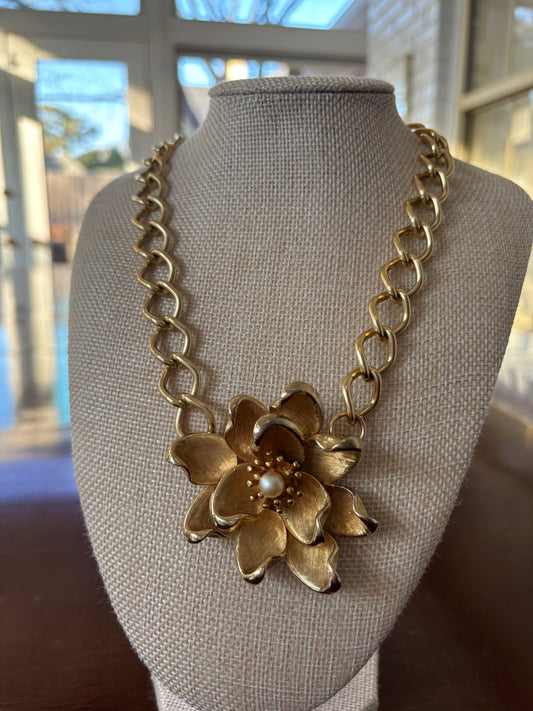 Carina Necklace