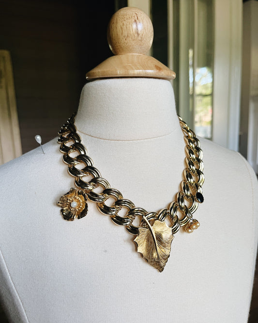 Daisy Necklace